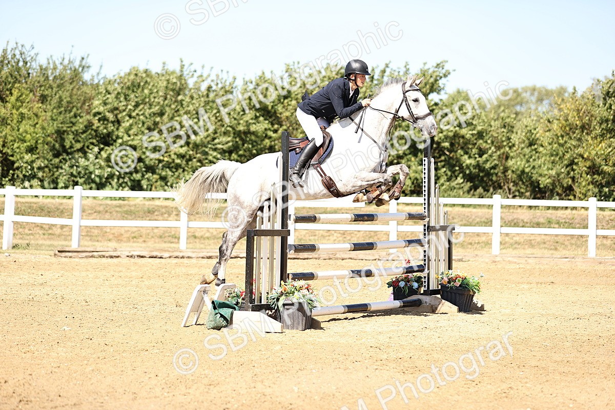 SBM_015265 - Class 16 - Senior foxhunter - 1.20m Open