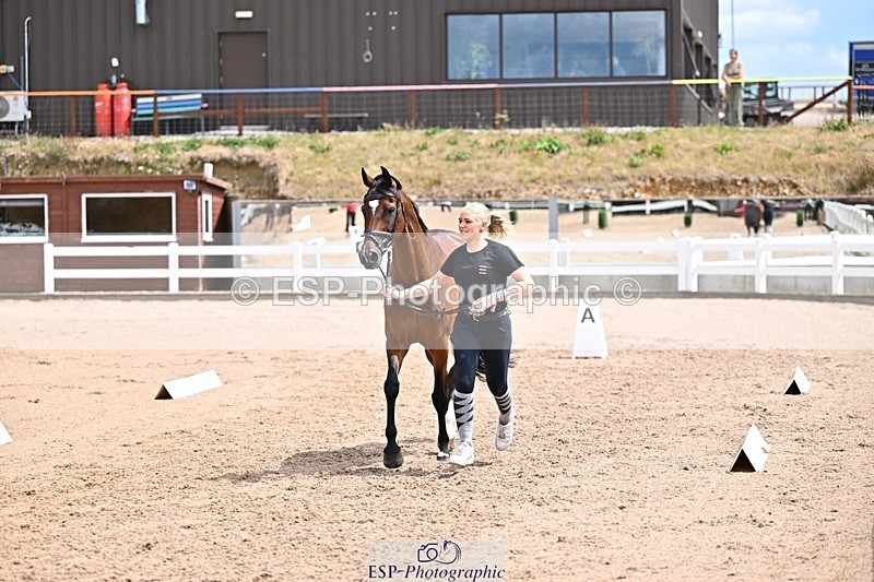 250716-132037-00439 - Trot Up 12.30 to 1.30