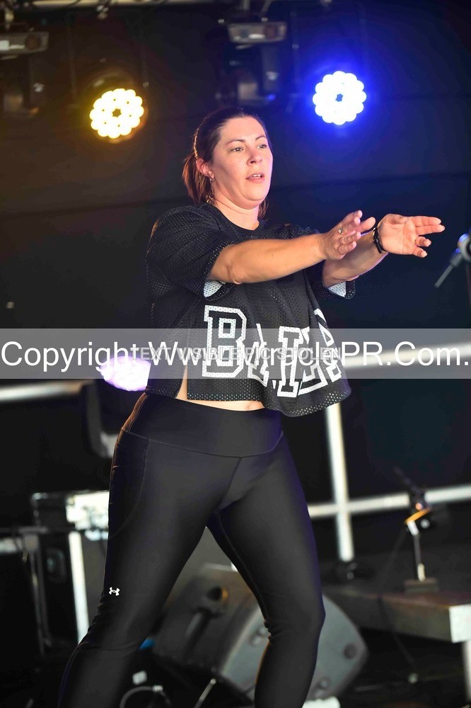 SH4_0432 - Zumba with Sara Ann.