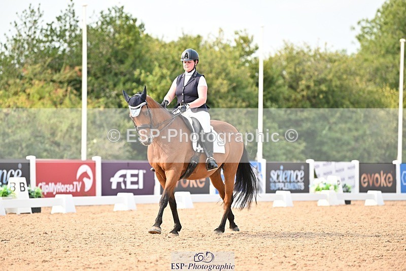 250816-160559-06046 - 129-Beth.TaylorWilly.Wonker