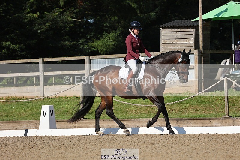 240719-092613-00140 - 305-Eleanor_Halton-Fairway's_Finale