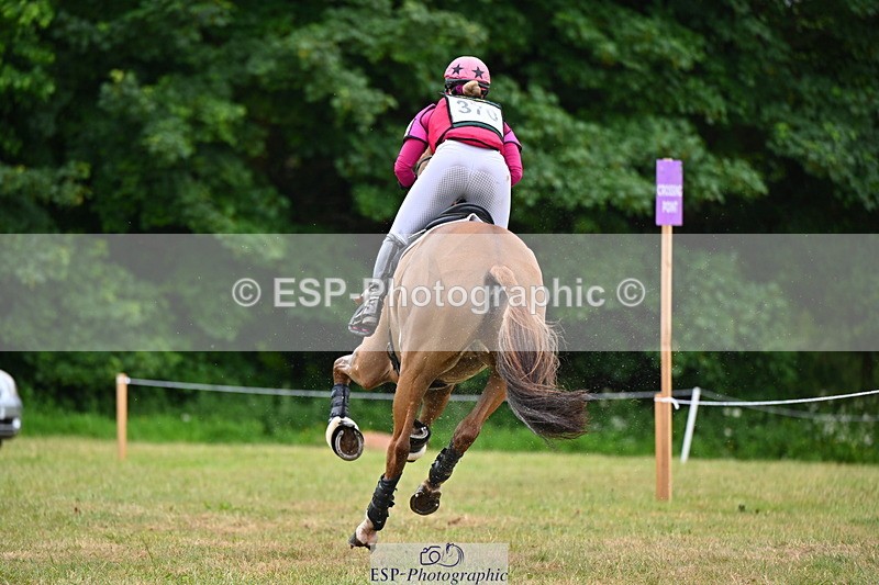 250524A-133424-10947 - B-370-Emma.Hyslop-Webb-KBS.TIME.TRAVEL