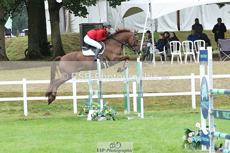 250830A-150724-07210 - Cls 16 Snr Newcomers and 1.10m Open