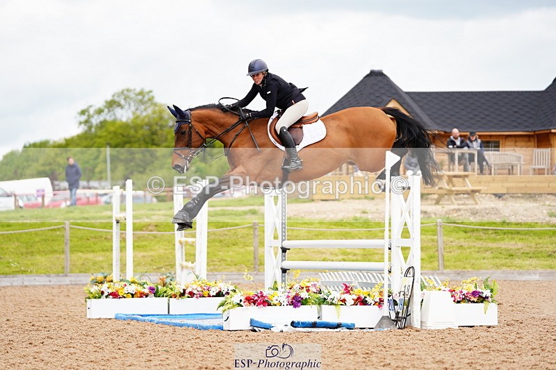 240524A-144248-04296 - Cls 18 National 1.40m