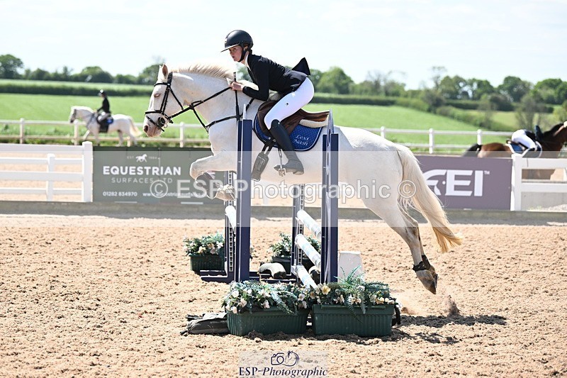 250504-120259-03073 - Cls 17+18 Club and Schools 80cm