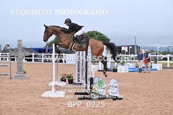 BPP_0225 - CLASS 25 SUN HOYS Redpost Equestrian Senior Foxhunter Second Round