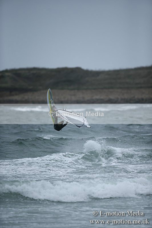WS 150913-143 - Windsurfing