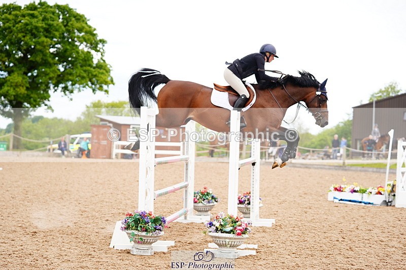 240524A-121120-03400 - Cls 15 Foxhunter