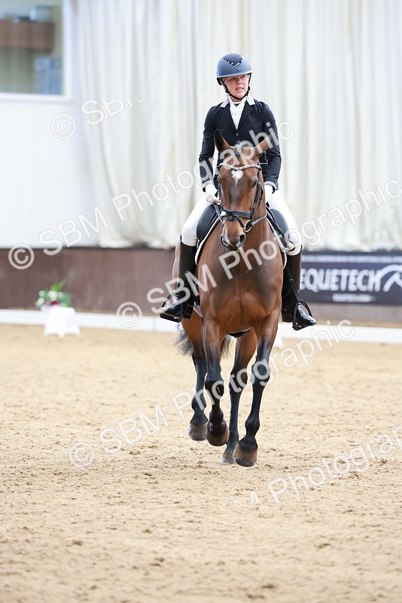 SBM_008360 - Class 6b - Novice 6 - 9.28-10.41