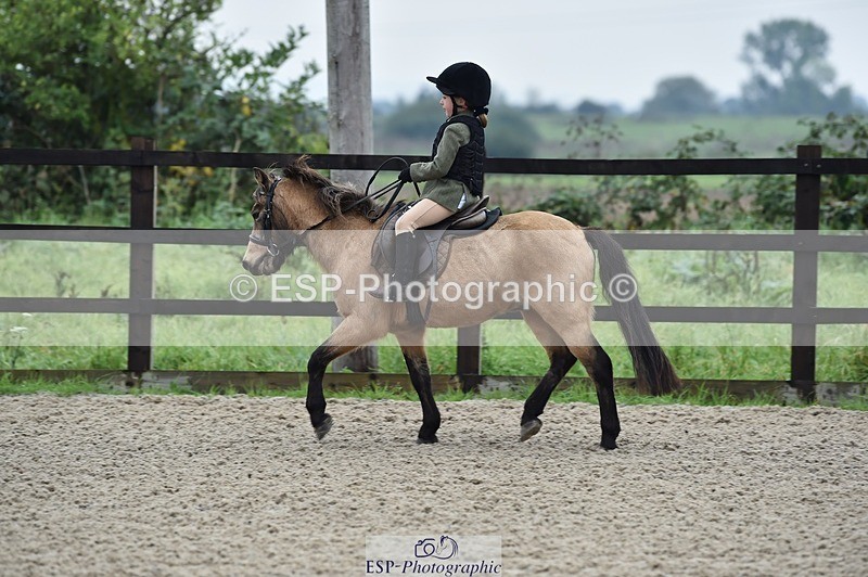 230917-100454-00380 - Cls 01 40cm LR Assisted & unassisted