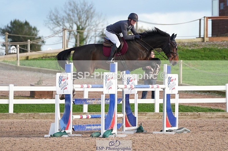 251108-143324-02874 - Cls 16 Snr 1.30m and 1.40m