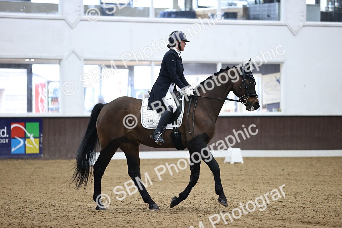 SBM_001343 - Class 21 -23 - FEI INT1-GP-Junior-Junior fsm