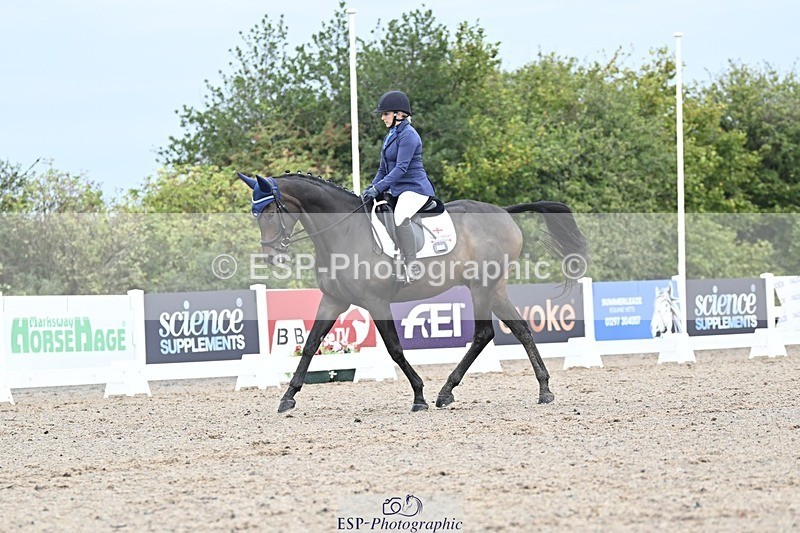 250907-110238-06457 - 033-Caroline.HeardNever.Wait