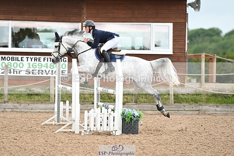 250607-121410-01031 - Cls 10 Pony Newcomers and 1m