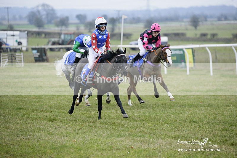 PtP 230122 81 - Cocklebarrow Races - Heythrop Hunt - 23/01/22