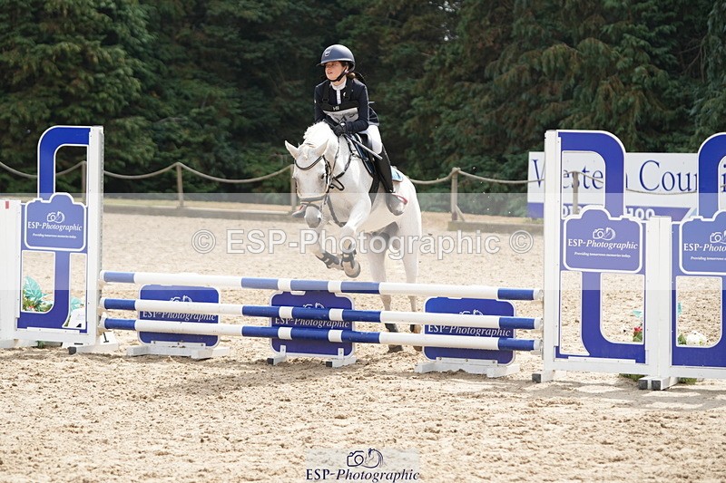 250824A-122440-35967 - 2015-Charlotte.Goaman-Pride.of.Rineen