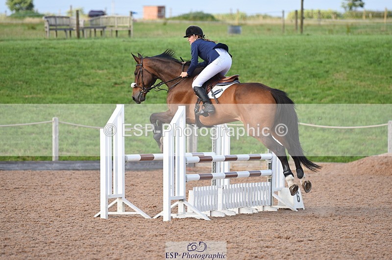 230711A-185702-00526 - 90cm