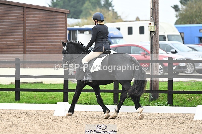 241103-094812-00205 - Intro 3 - 9.40 to 10.40