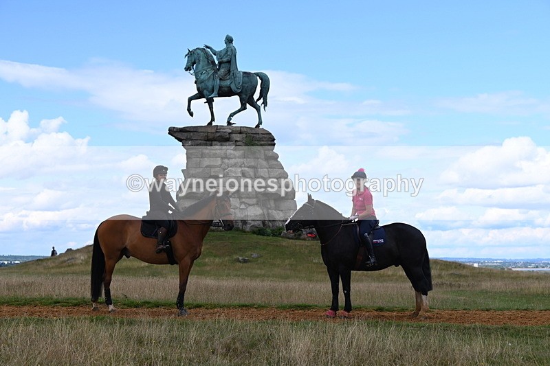 DSC_9875 - Time at Statue 15:11 to 15:58