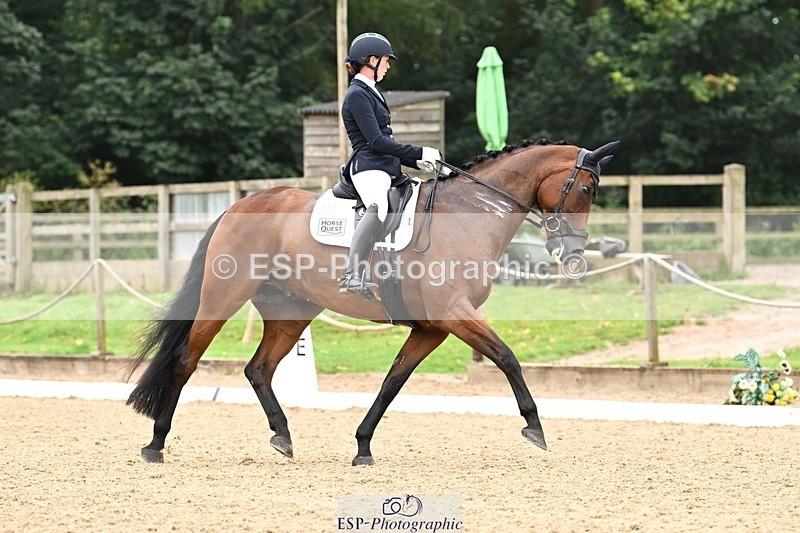 240811-105131-05344 - 213-Bryony.Goodwin-Dion.II