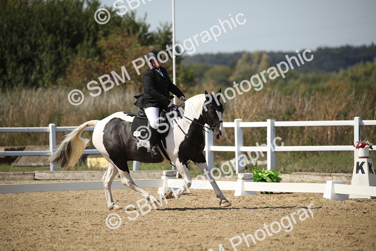 SBM_005856 - Class 11 - Novice 5 - 13.19-14.22
