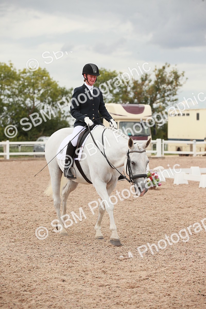 SBM_06049 - Class 32 - Novice 1