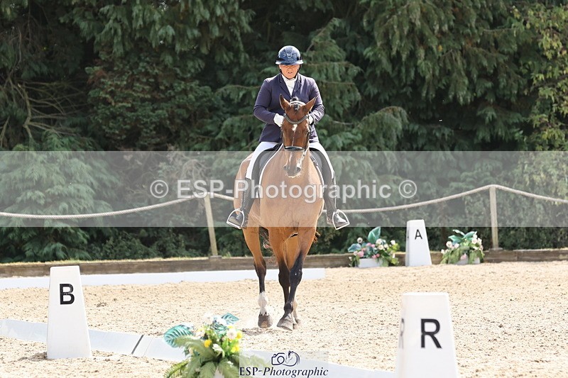 250809A-152654-04578 - 156-Emily.FarleighY.Not.Hugo