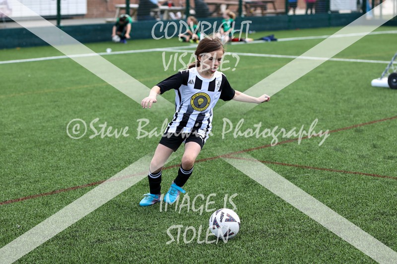 1DX31043 - Sat 13th U9 Girls
