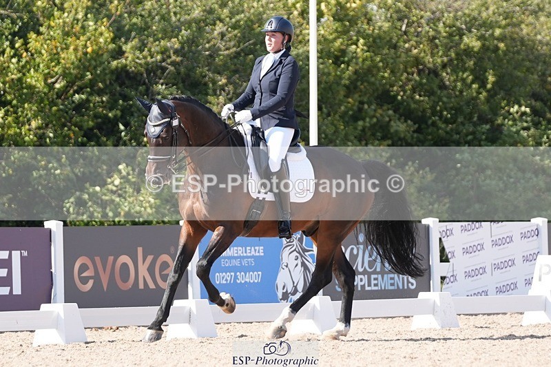 250906-153256-04797 - 110-Chelsea.DonovanFrankie.zenturio