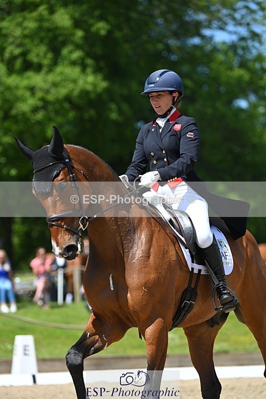 230526-121302-05975 - 474-LONDON_52-Laura_Collett-DR