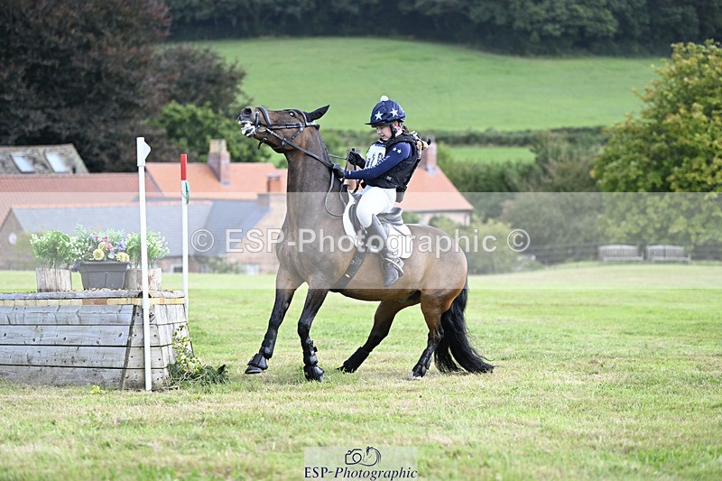 240825X-101004-31282 - 70cm XC 10.00 to 11.00