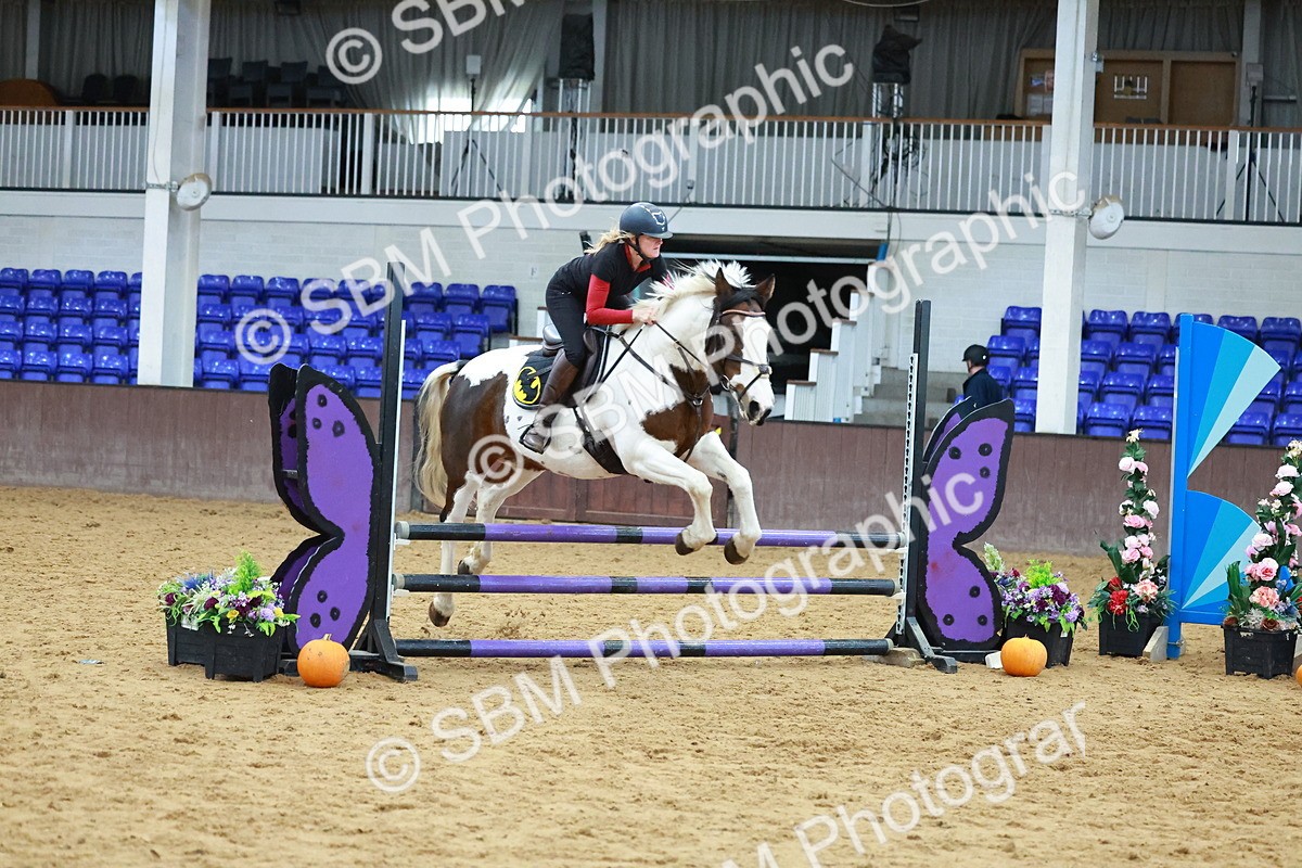 SBM_002758 - Class 4 - Pairs