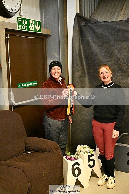 260215-104237-04587 - Cls 17 FS Adv Medium Silver Presentations