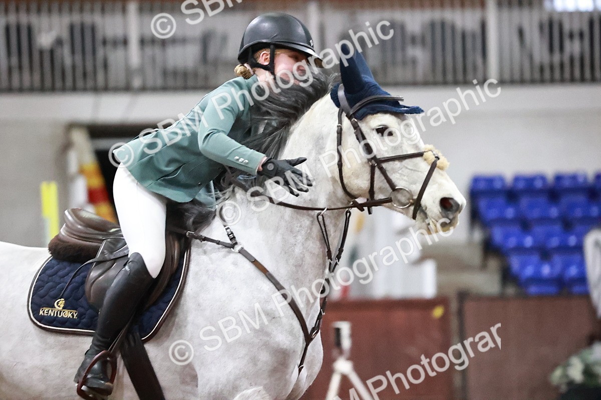 SBM_004290_Class 15 - Senior British Novice - 90cm - Customer Cart - Hope