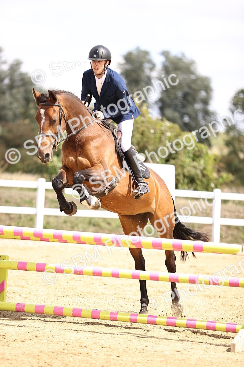 SBM_004383 - Class 3 -  Senior British Novice - 90m Open