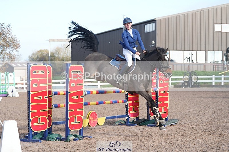 251108-101954-02104 - Cls 11 Snr 1.05m Open