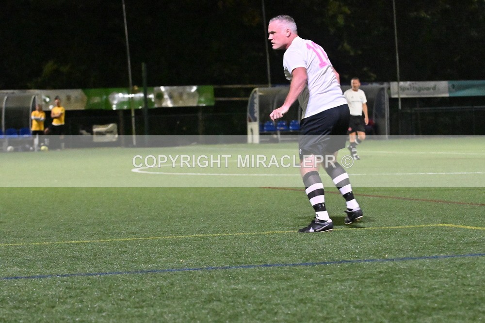 AM3_2360 - England v Devon veterans