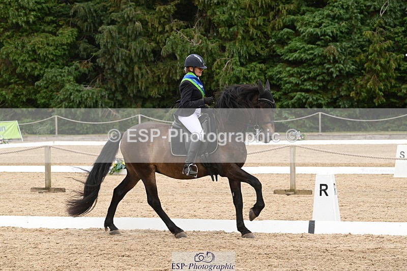 250719A-161232-08122 - Saturday Presentations