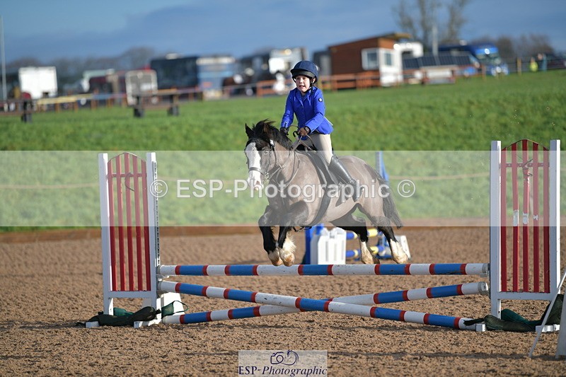 240211A-090246-01717 - Clear Round