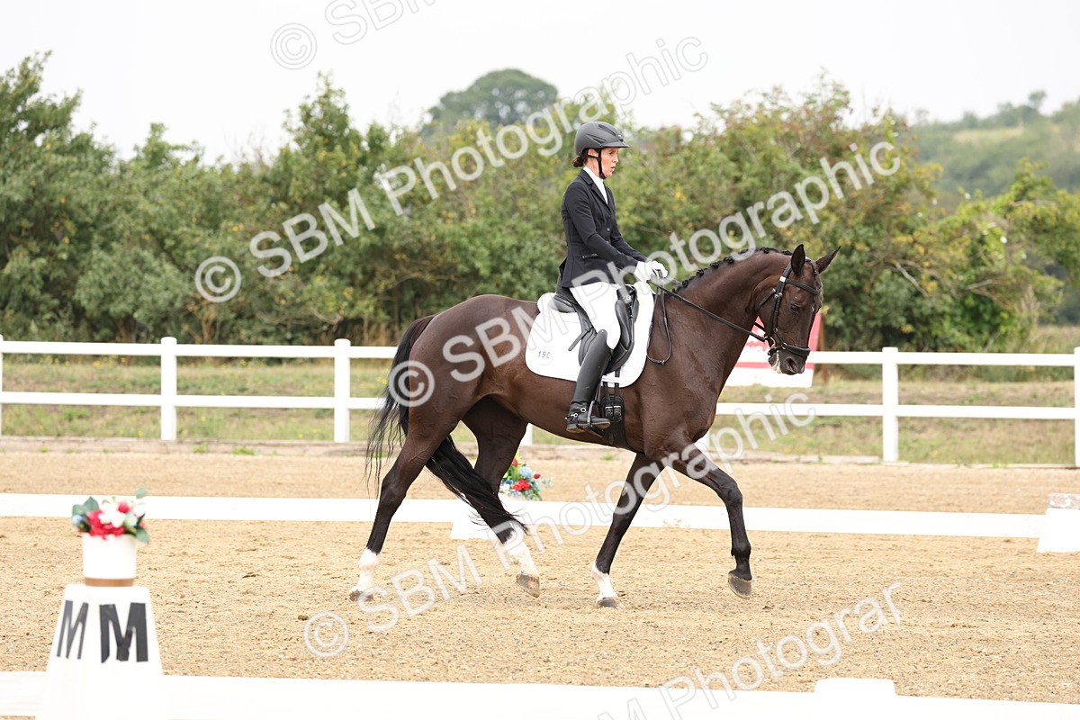 SBM_006332 - Class 6 - novice 6 - 11.50-12.46