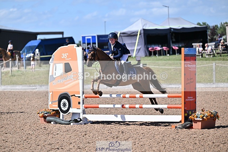 250627-160720-00627 - Cls 6 Stepping Stones 128cm and 138cm