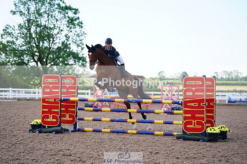 240525A-092504-05097 - Cls 13 Snr 1.05m and 1.10m