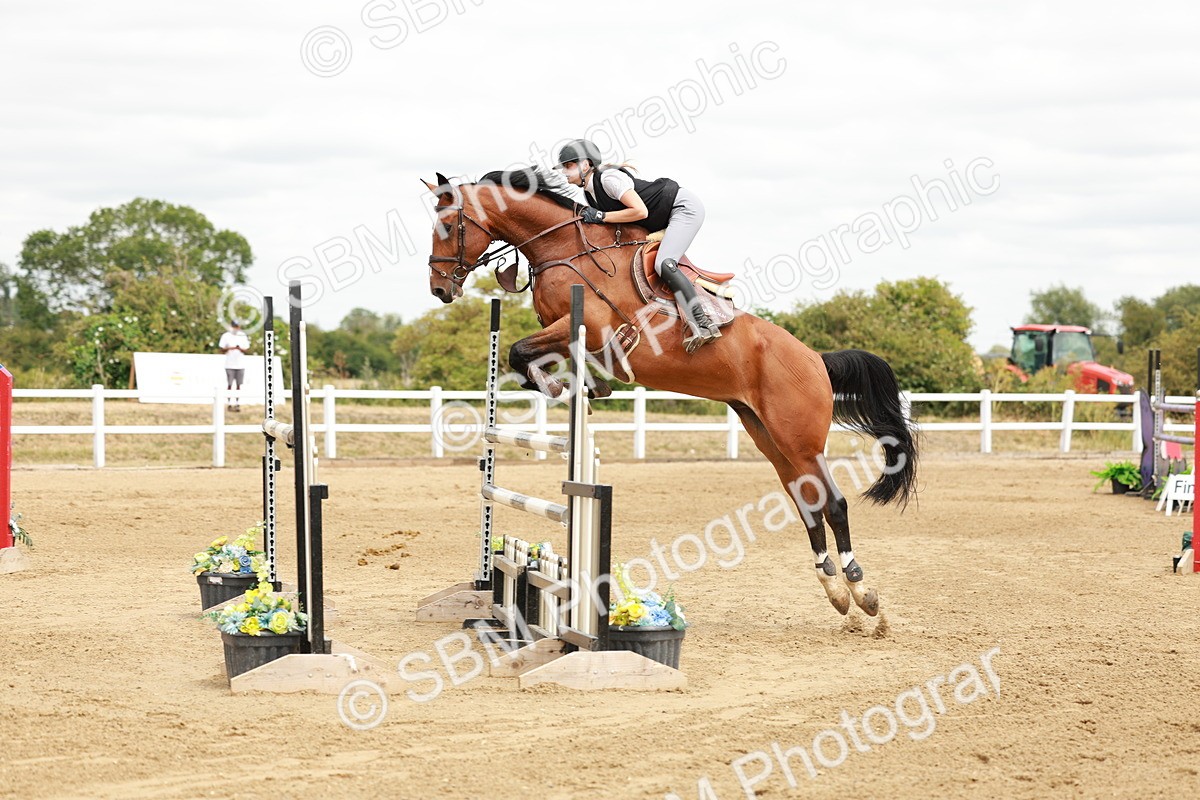 SBM_018861 - Class 21 - Senior Newcomers Championship 2d Rd
