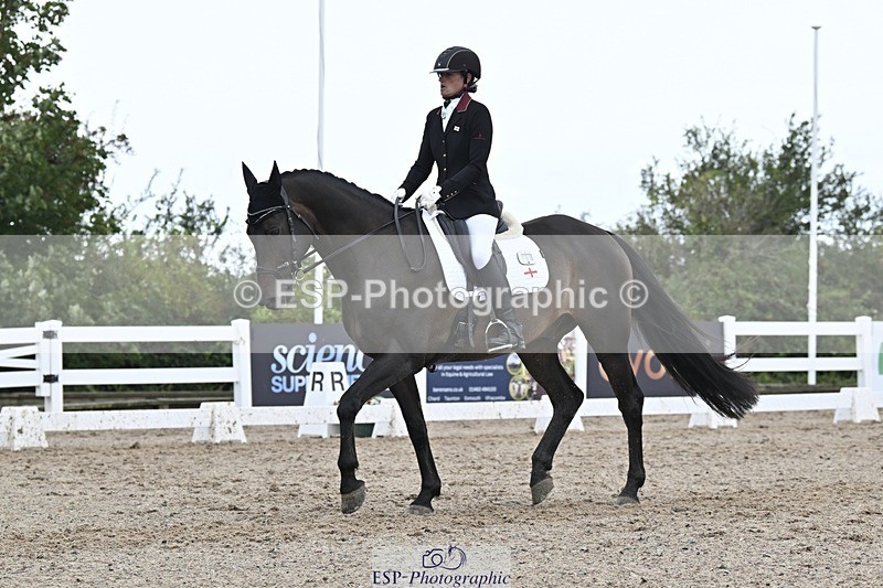 250907-141038-08668 - 100-Adele.RonchettiFamily.Affair