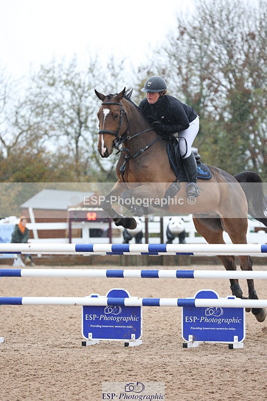 231112A-132702-04466 - Cls 20 Newcomers & 1.10m Open