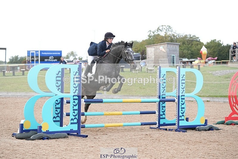 250902-180140-00684 - 90cm