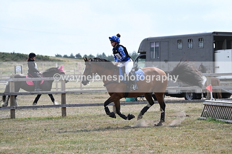 WJ7_1725 - XC Time 11:54 to 12:03