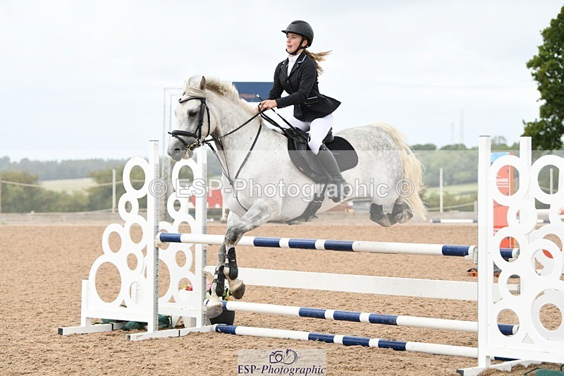 250807-114008-00745 - 1m Round 1