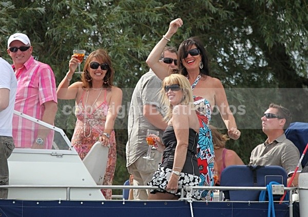090704 CANDIDA IMG_8446 - HENLEY REGATTA  SATURDAY 4th JULY 2009