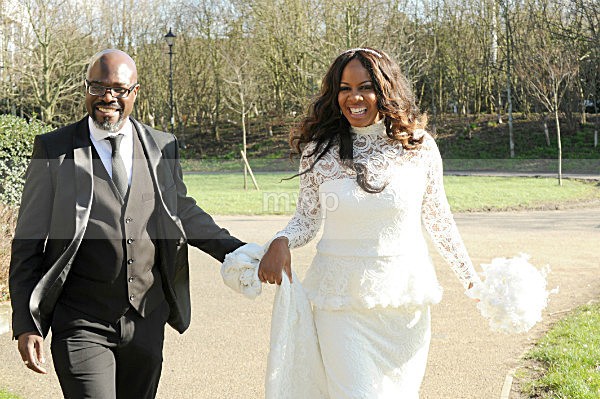 Neville Wedding 174 - Wedding Picture Samples